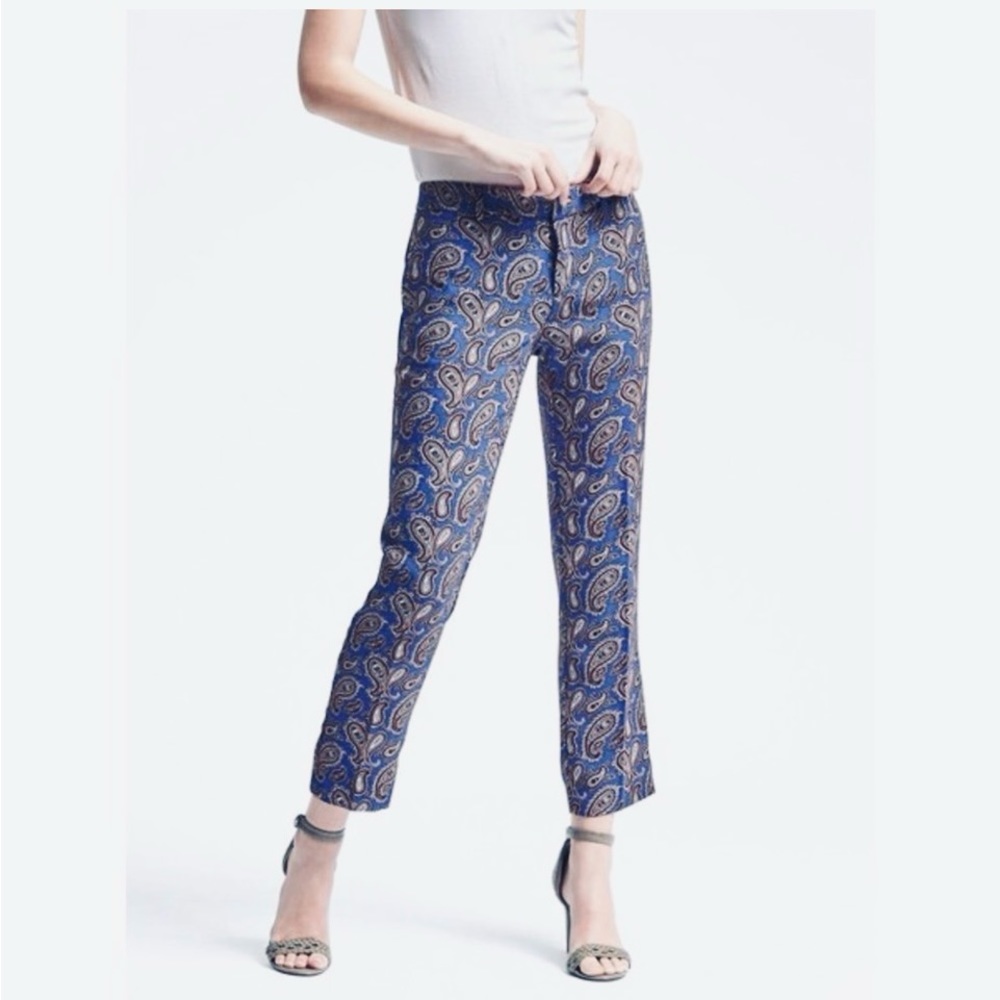 Banana Republic Avery Paisley Print Straight Leg Crop pants Size 2P